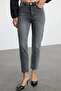 Siyah Yüksek Bel Mom Jeans TWOSS21JE0016 - 3