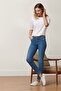 Kadın Slim Fit Yıkanmış Esnek Kot Pantolon, Mavi