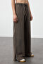 Koyu Kahverengi Soluk Efektli Wide Leg/Geniş Paça İnce Örme Eşofman Altı Pantolon TWOAW22EA0426 - 4
