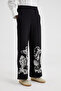 EMBROIDERED CREPE PANT - 4