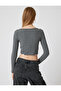 Long Sleeve T-Shirt Crop U Neck Buttoned Slim Fit - 4