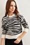 Women's Zebra Black Soft Textured Thick Knitwear Sweater Kzk- 19000848 - 2