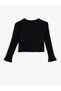 Basic Crop T-Shirt Heart Window Detail Long Sleeve Crew Neck - 2