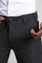 بنطال رياضي شتوي من Slimfit ذو مربعات وخصر مطاطي وخيوط - 5