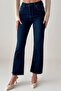 7403 M.Flare Women's Jean Pants