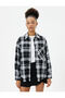 Lumberjack Shirt with Pockets, Soft Texture, Long Sleeves - 3