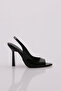 06 Women's - Pointed Toe and Rubber Detailed Thin Heel Shoes