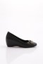 24309 Women's Wedge Heeled Shoes with Metal Accessories