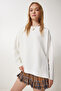 Women's Ecru Side Slit Oversize Knitted Sweatshirt Ul00050 - 2