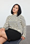Bej Bisiklet Yaka Çizgili Örme Büyük Beden Sweatshirt TBBAW25AO00041