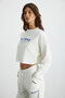 Stına Women's Crop City Themed Embroidery Detailed 100% Organic Cotton Knitted Ecru Sweatshirt - 4