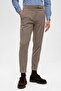 High-waisted men's trousers with buckle detail - 3