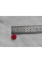 زر بوليستر منقوش باللون الأحمر بقطر 1.5 سم 20 قطعة. - 2