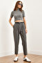 Women's Smoked Belted Pocket Single Pleat Polyviscon Carrot Trousers Pnt- 19000297