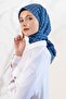 وشاح نسائي ناعم ذو مربعات صغيرة