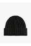 Knitted Beanie with Basic Fold Detail