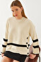 Women's Ecru Black Crew Neck Knitwear Sweater with Buttons on the Sides 20247529