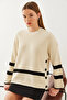 Women's Ecru Black Crew Neck Knitwear Sweater with Buttons on the Sides 20247529 - 6