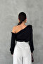 Black Rose Detailed Gathered Side Blouse - 4