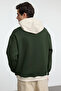 Haki Oversize/Geniş Kesim Kapüşonlu İçi Polarlı Renk Bloklu Nakışlı Sweatshirt TMNAW25SW00067 - 4