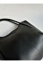 Black School Model Hand and Women's Shoulder Bag - 4