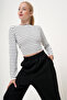 Women's White Crew Neck Striped Ribbed Blouse Prm1058