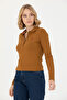 Women's Coconut Basic Polo Collar Sweatshirt 50271573 -Vr153