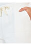 تي شيرت وشورت كبير الحجم من قماش الجاكار بشعار مطبوع - 6