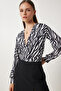 Zebra Patterned V-Neck Gathered Knitted Blouse Black and White Lzh0008 - 2