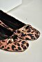 T 590229604   Leopard Fabric Low Heeled Women's Shoes - 8