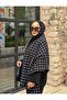 Black Color Checkered Women's Winter Shoulder Shawl - 3