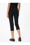 Capri Pants with Pockets and Ribbed Detail - 4