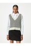 V-Neck Houndstooth Patterned Sleeveless Knitted Sweater - 3