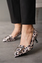 Women's Design Buckle Short Heeled Shoes Likarbi Beige Leopard - 4