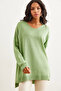 Women's Mint Green V-Neck Basic Knit Sweater with Side Slits Kzk-19000868