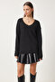 Woman's Black V-Neck Knit Sweater ZA00063