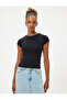 Crew Neck Body Back Detail Short Sleeve Slim Fit - 3