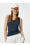 Τετράγωνο γιακά Slim Fit Basic Undershirt - Αμάνικο - 2