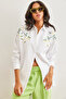 Women's White Embroidered Pearl Detailed Wool Effect Oversized Winter Shirt GML-19001159 - 4