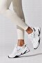 حذاء M2k Tekno Leather سنيكر رياضي للجنسين، عاكس للضوء، مصنوع من جلد طبيعي، باللون الأبيض