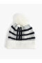 White Women's Beret 5Wak50022Aa