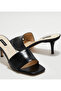 صندل نسائي باللون الأسود - 4