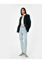 Relaxed Cut High Waist Jeans - Mom Jeans - 2