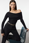 Siyah Asimetrik Yaka Fitted/Vücuda Oturan Esnek  Örme Bluz TWOAW25BZ00262