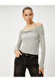 Off-the-Shoulder T-Shirt Long Sleeve Bow Detailed Strap Detailed Viscous Fabric