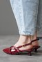 Three Buckle Women's Short Heeled Shoes Seeroi Burgundy - 3