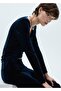 Low-Cut Velvet T-Shirt - 7