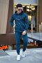 طقم بدلة رياضية ذات وجهين من Tech Fleece - 3