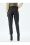 Straight Leg Jeans Regular Waist Button Pocket - Mom Jean - 4