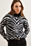 Women's Black Soft Textured Zebra Sweaterkzk- 19000899 - 5